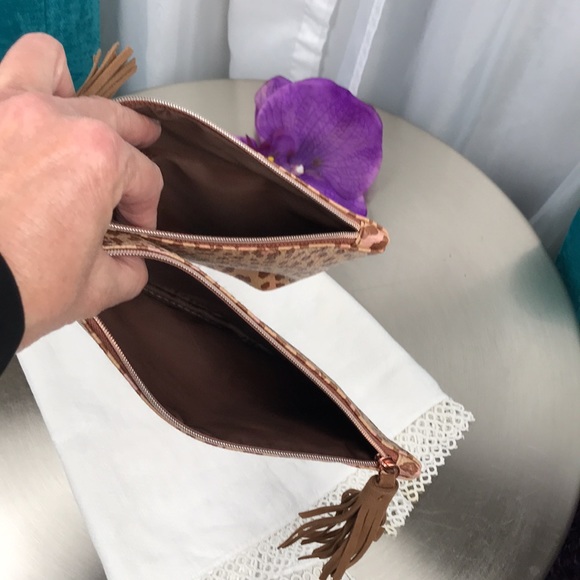 2 ipsy | 2 Leopard Print Faux Leather Cosmetics Bags | 2 Sizes - Picture 3 of 5